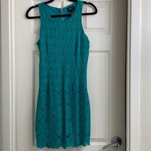 Laundry Size 4 Lace Dress